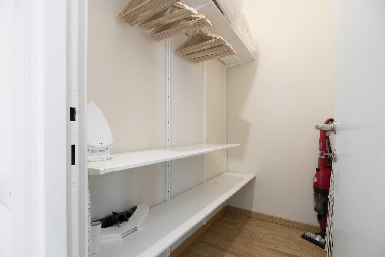 Apartamento Residenza Cornaggia Milán Exterior foto